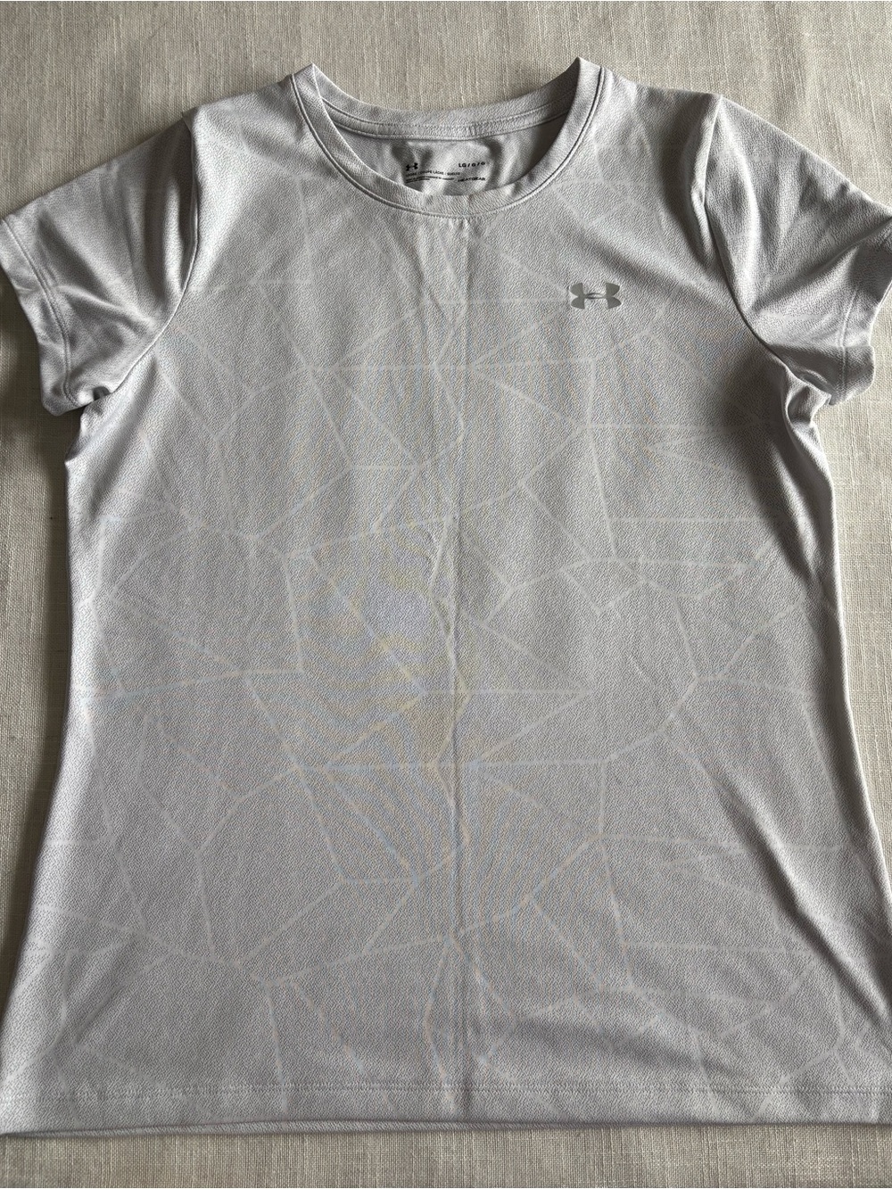 Under Armour Women’s Light Gray Short Sleeve Performance Tee